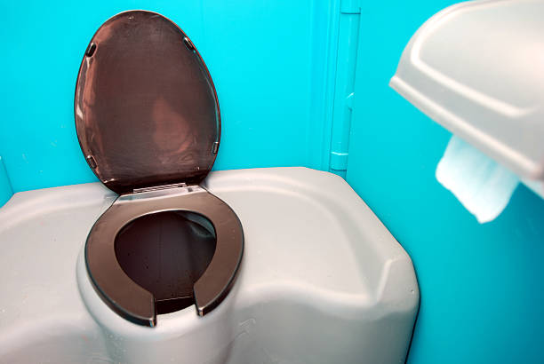 Best Porta potty rental near me  in Charlotte, TX