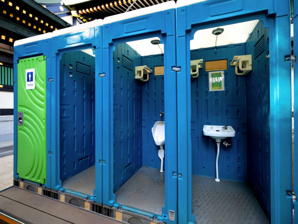 Best Porta potty rental near me  in Charlotte, TX